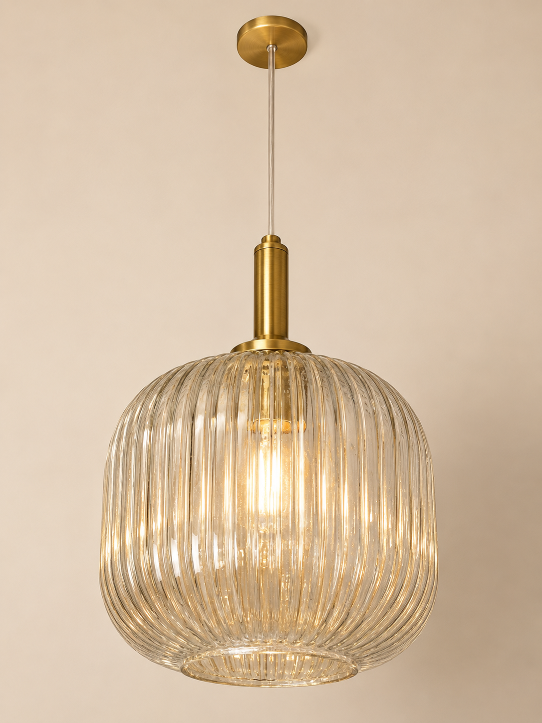 Lustra Ribbed Pendant